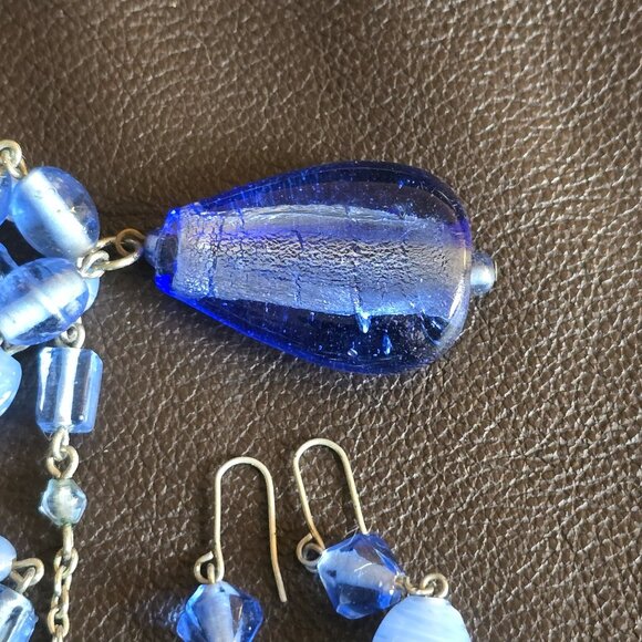 Vintage necklace/earring set:  Ocean blue Murano-style glass pendant - Picture 5 of 7